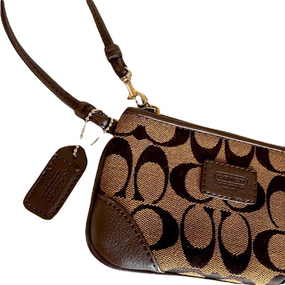 Coach Wristlet Purse Luxury Signature Monogram Classic CC Print Neutral Brown